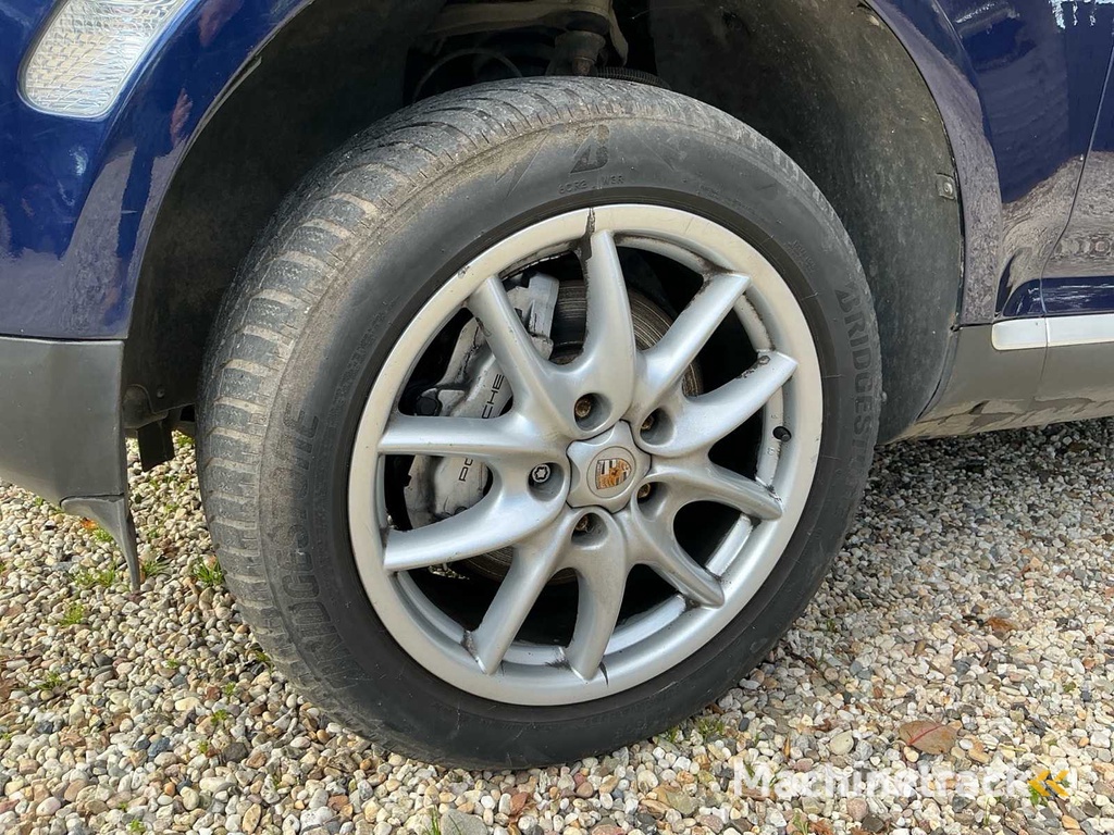 2002 Porsche Cayenne 4.5 S / 9PZ
