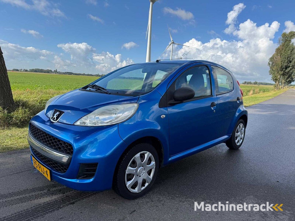 Peugeot 107 1.0-12V XR, 95-PLJ-4