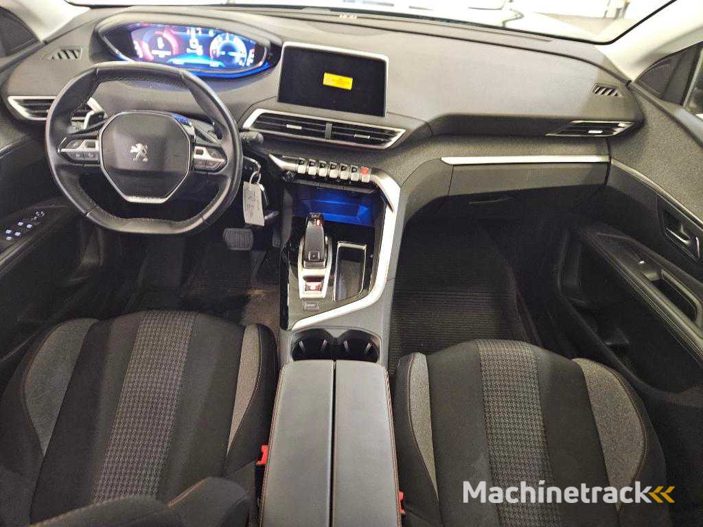 Peugeot 3008 1.2 PureTech Active , ; L-571-LK