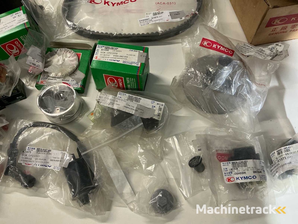 Kymco Maxer MXX 250-300 Part