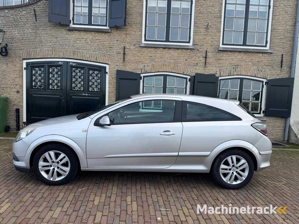 Opel Astra GTC 1.6 Sport Klimaanlage 89-ZJ-KZ