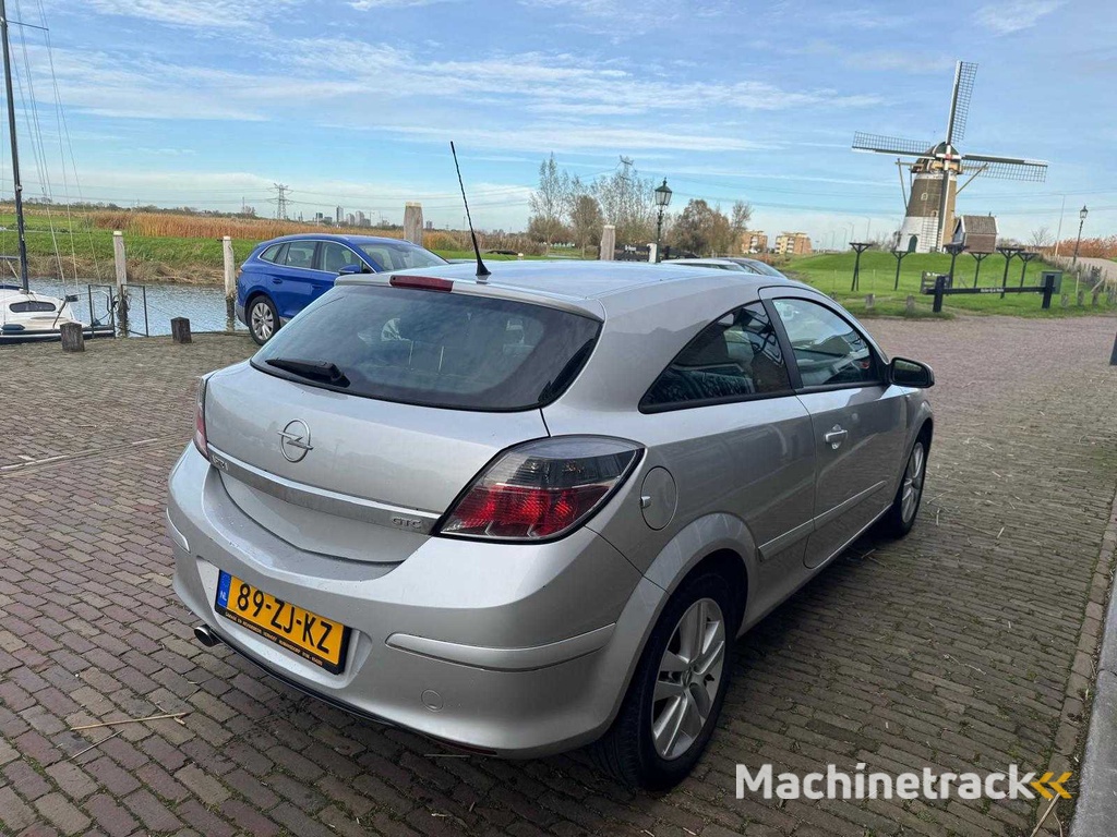 Opel Astra GTC 1.6 Sport Klimaanlage 89-ZJ-KZ