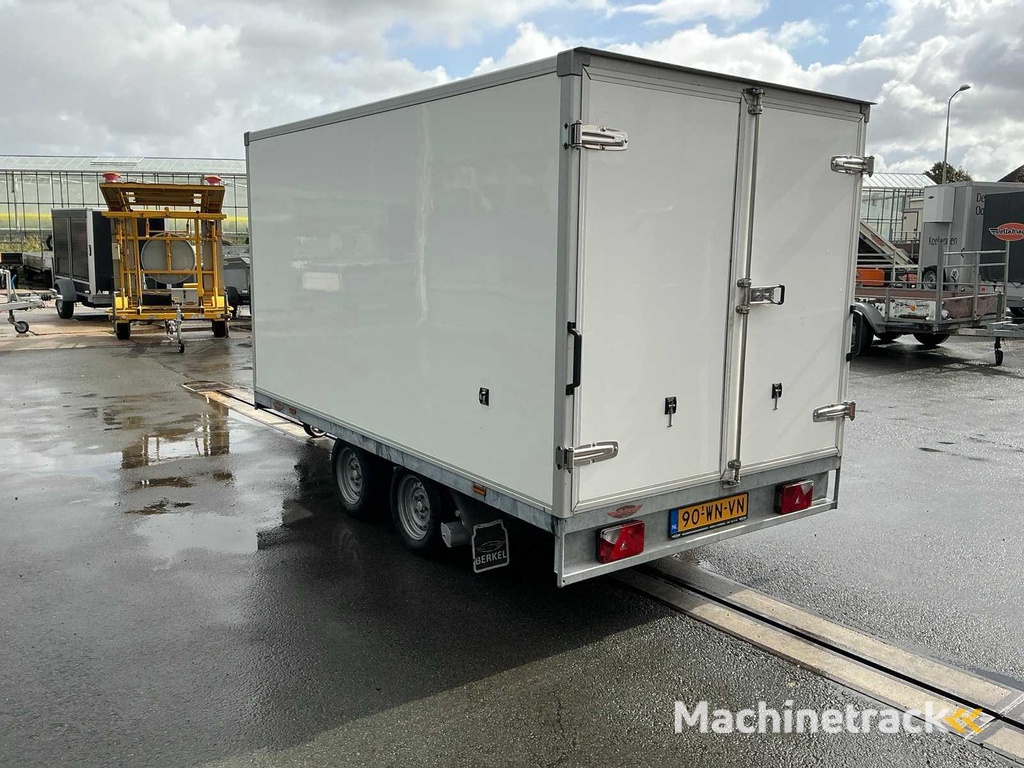 2016 Titan Jelsum Trailer