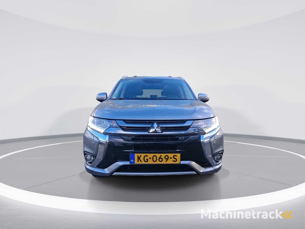 Mitsubishi Outlander 2.0 PHEV Instyle+ 2016 | KG-069-S