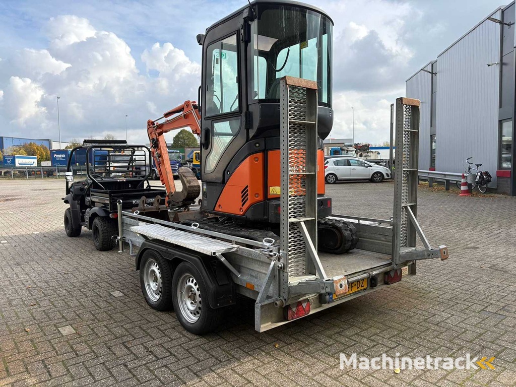 Hitachi - ZX17U-2 - Minigraafmachine incl. Aanhanger