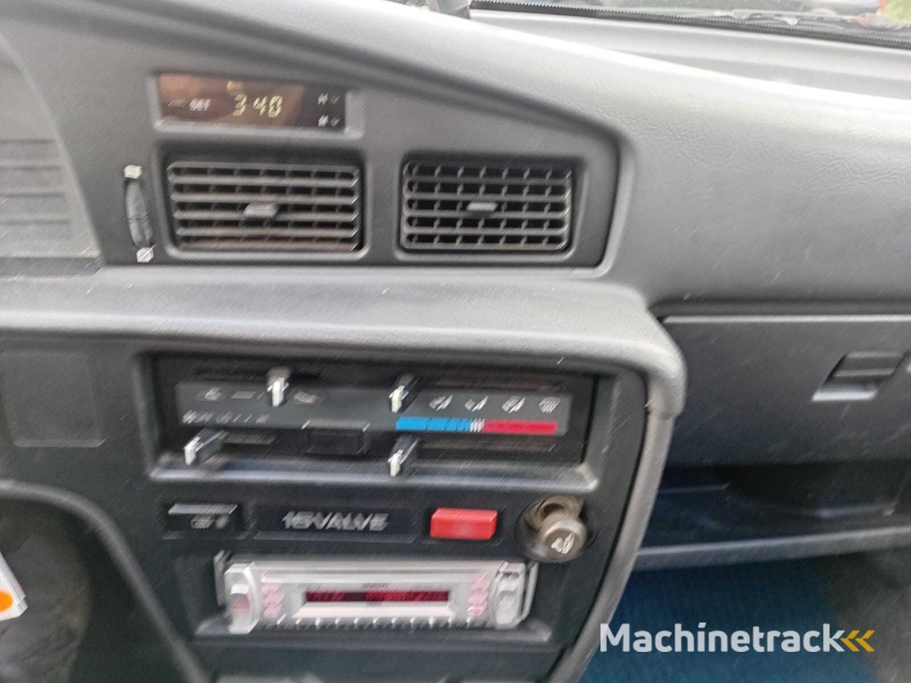 Toyota Carina II 1.6 XLi TC 16, XB-50-YS