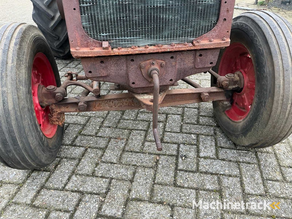 McCormick Deering W30 Oldtimer tractor