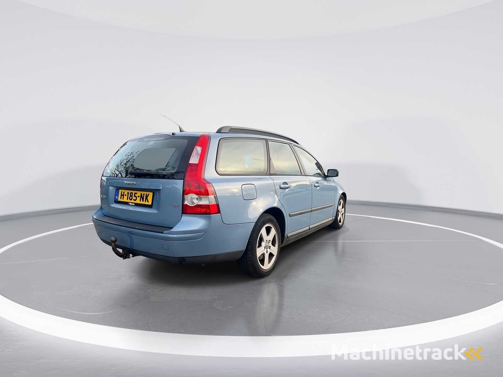 Volvo V50 2.4 2004 | H-185-NK