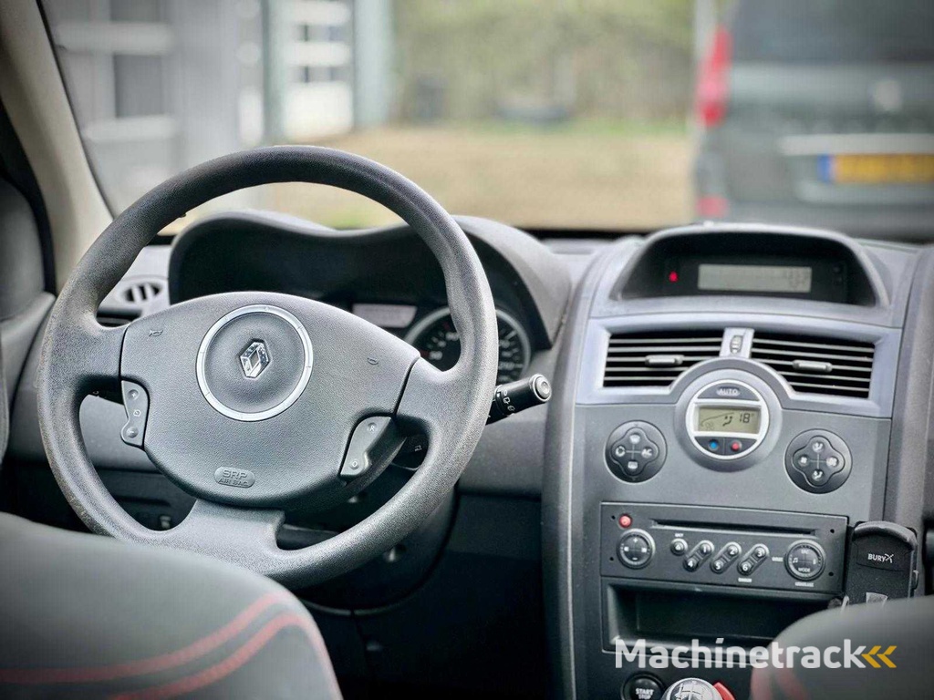 Renault Mégane Grand Tour 1.6 16V Business Line, 60XXHR