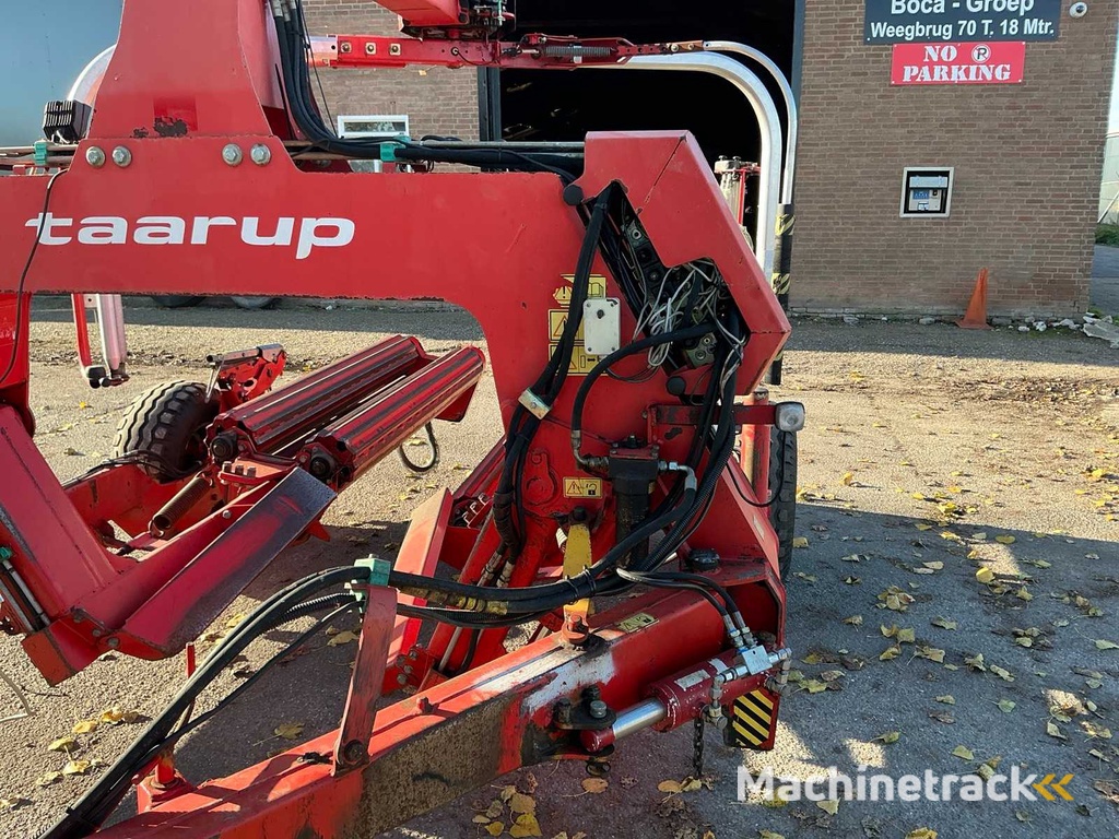 2003 Kverneland Taarup 7664 Balenwikkelaar