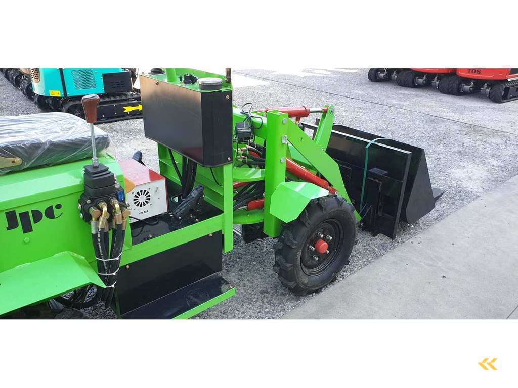 JPC ME18 4x4 wiellader