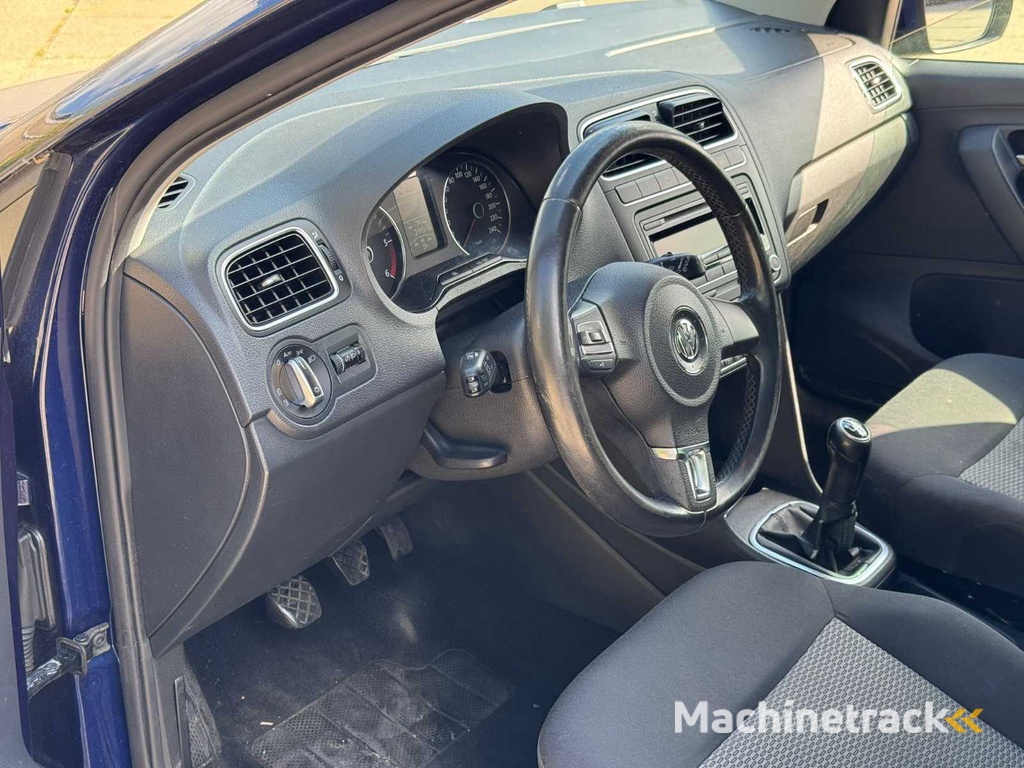 Volkswagen Polo 1.2 TDI BlueMotion Comfortline, 99-NXX-9