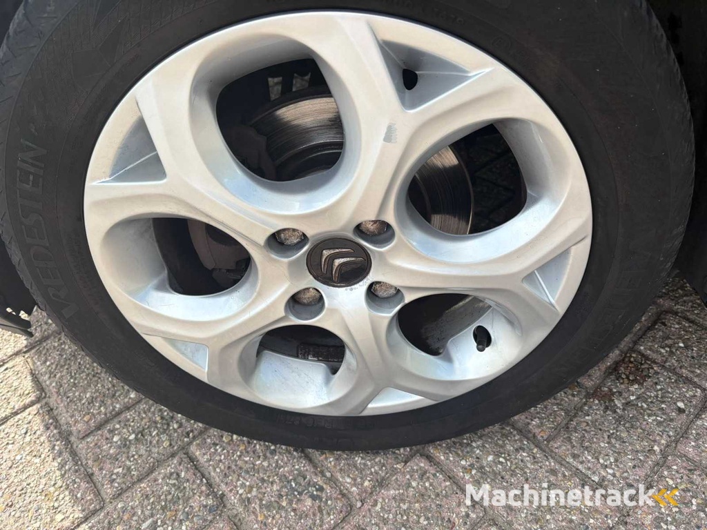 Citroen C3 1.4 VTi Exclusive, 6-ZNZ-57