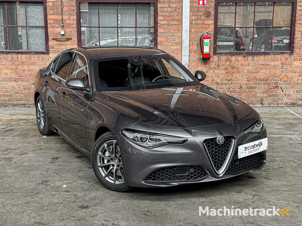 Alfa Romeo Giulia 2.0 T AWD Veloce Repetti B4 + ARMORED 280PS 2019, JDK-05-S