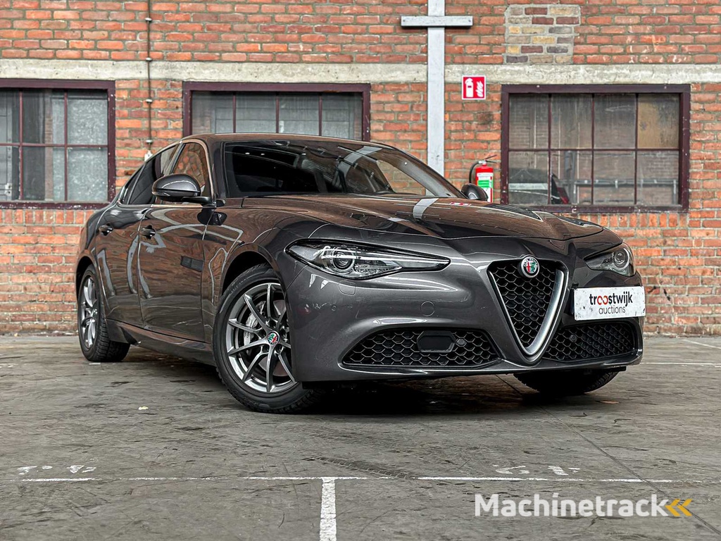 Alfa Romeo Giulia 2.0 T AWD Veloce Repetti B4 + ARMORED 280PS 2019, JDK-05-S