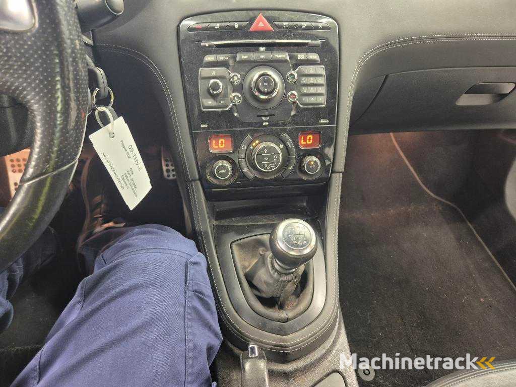 Peugeot RCZ 1.6 Turbo , ; 09-THV-8