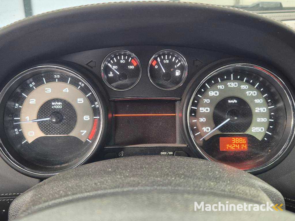 Peugeot RCZ 1.6 Turbo , ; 09-THV-8