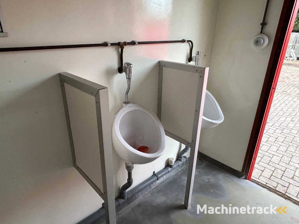 Brouwer sanitair unit op slede