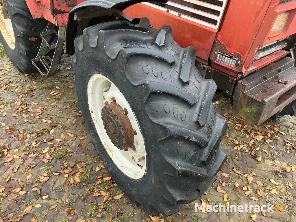 1990 Fiat 70-90 DT Vierwielaangedreven landbouwtractor