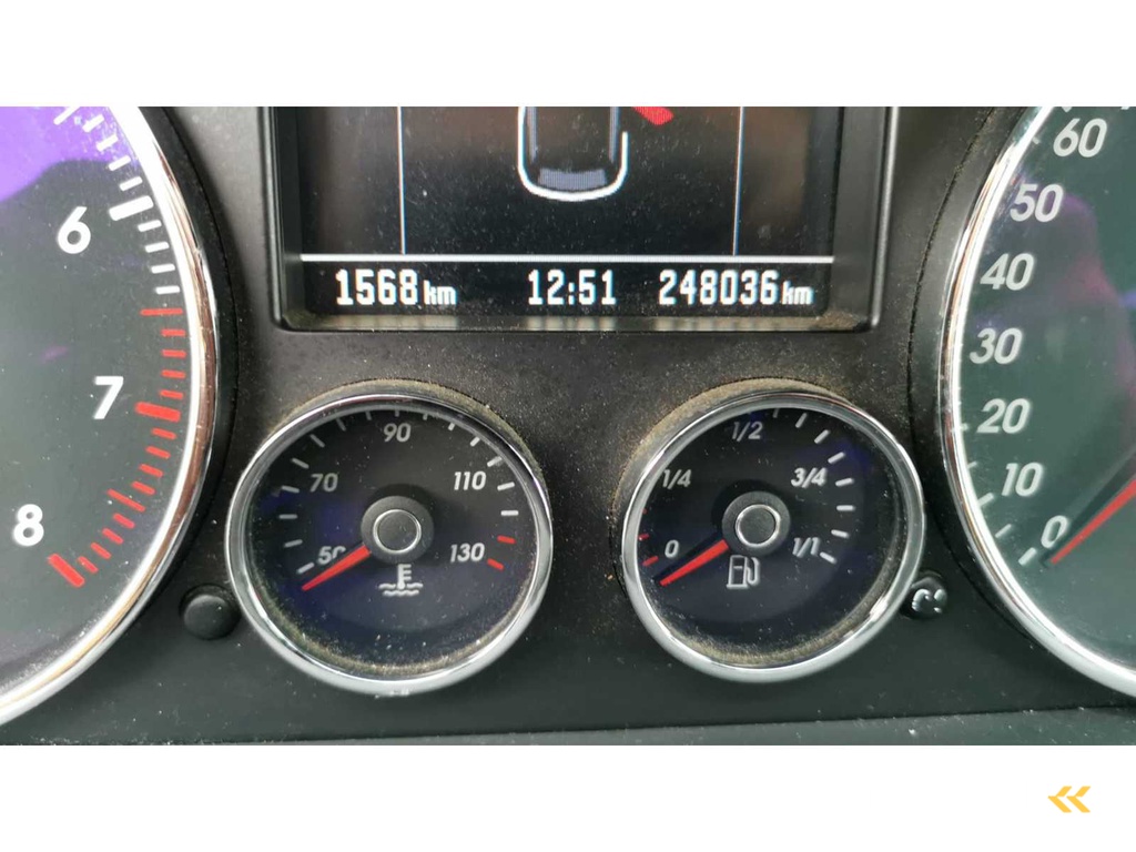 Volkswagen Touareg 3.2 V6 Automaat, 37-RZ-FL