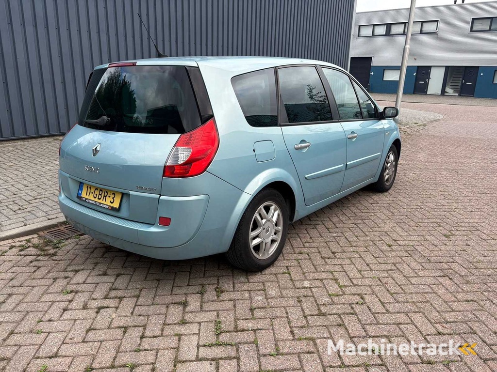 Renault Grand Scénic 2.0-16V Tech Line Airco Cruise, 11-GBR-3