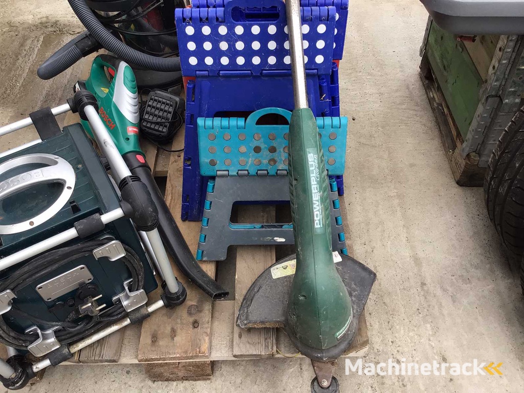 Miscellaneous parts, tools and accessories