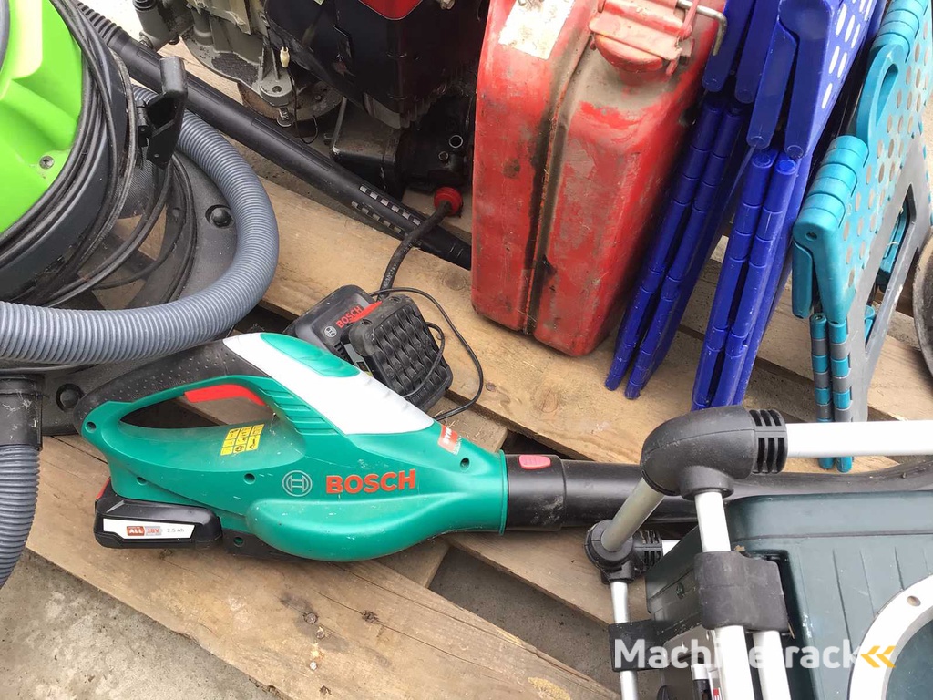 Miscellaneous parts, tools and accessories