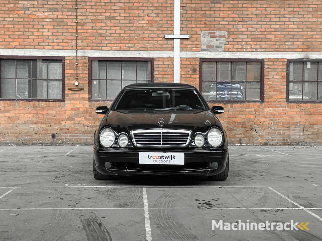 Mercedes-Benz CLK55 AMG Cabriolet 5.4 V8 367PS 2002 CLK-Klasse Youngtimer