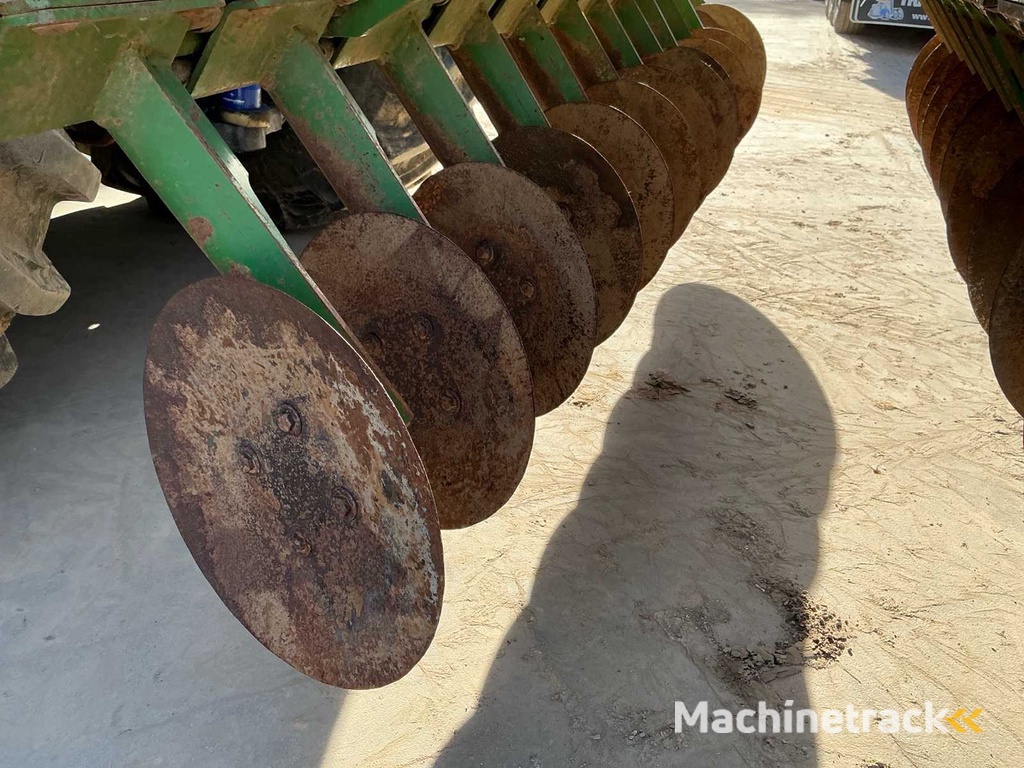 Amazone Catros 3001 + C-Drill 3000 Disc Harrow 2008