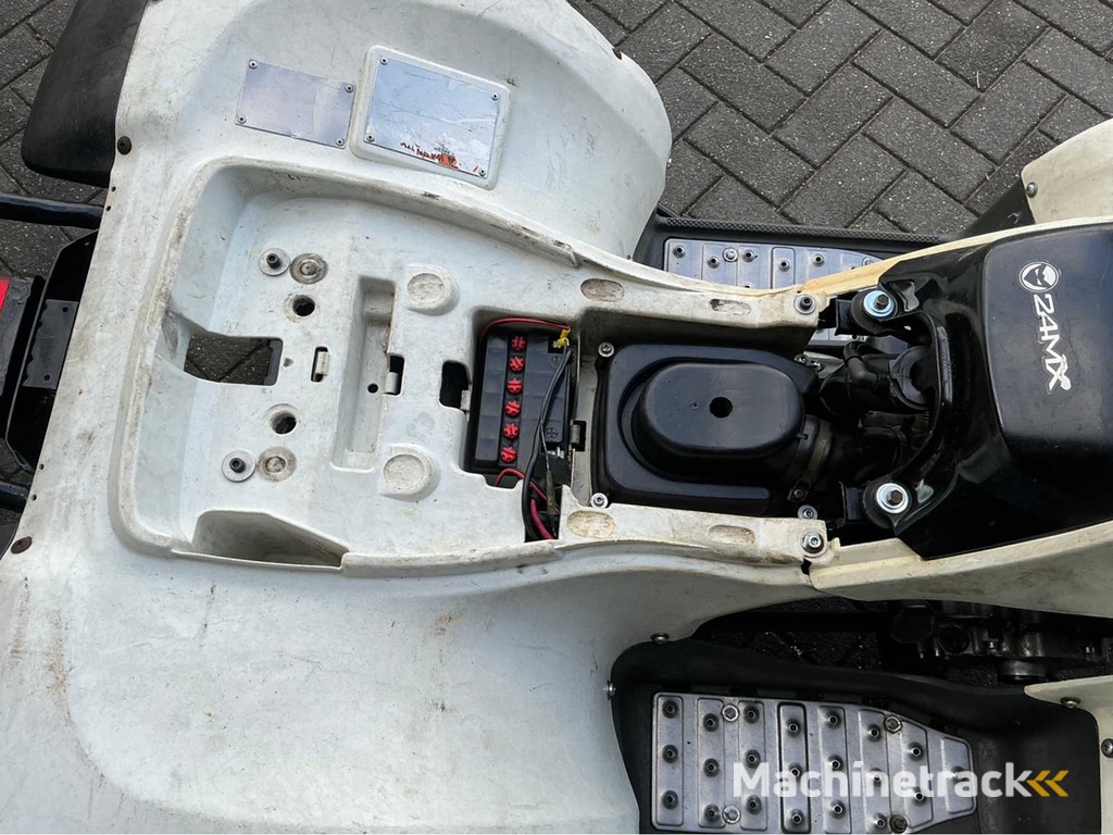 Yamaha - Breezer - Quad