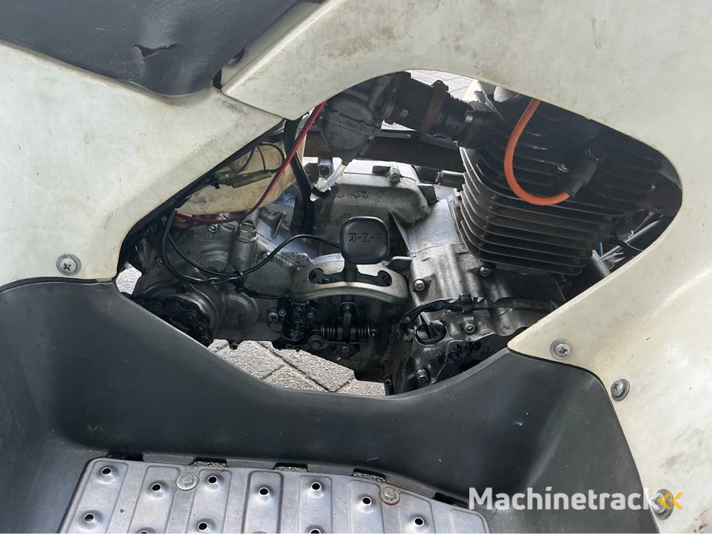 Yamaha - Breezer - Quad