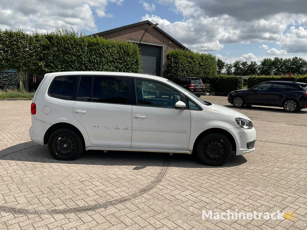 2015 Volkswagen Touran 2.0 TDI Comfl. BlueM Personenauto