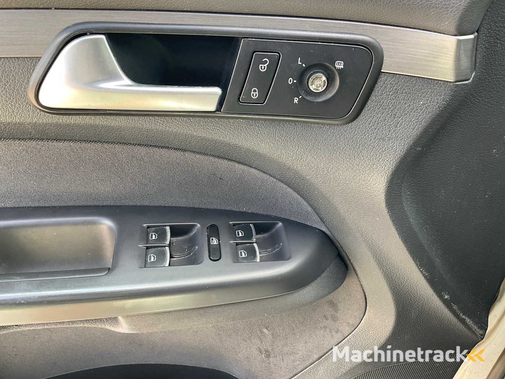 2015 Volkswagen Touran 2.0 TDI Comfl. BlueM Personenauto