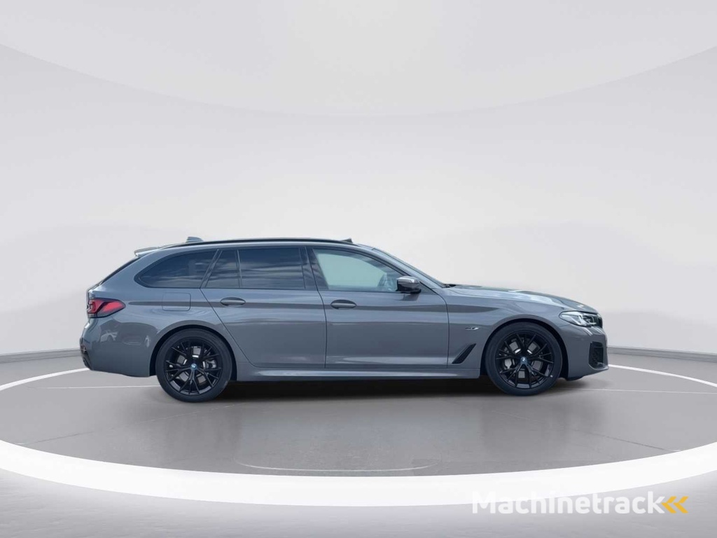 BMW 5-serie Touring 530e Business Edition+ M-Sport 2022 | P-056-BT