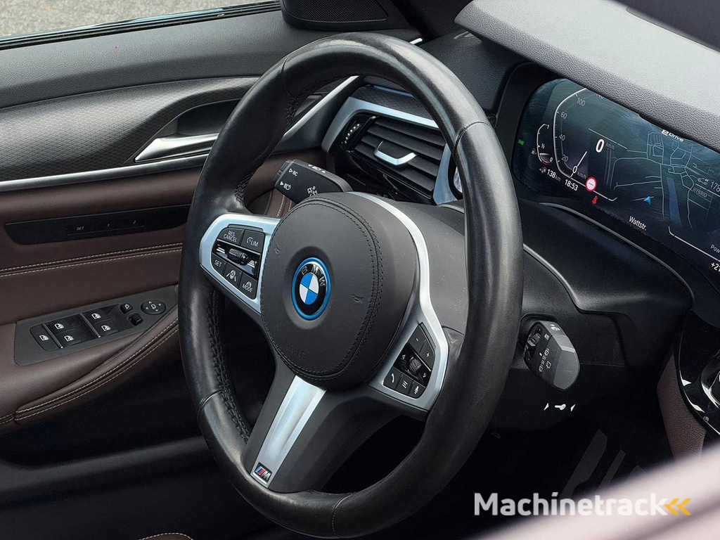 BMW 5-serie Touring 530e Business Edition+ M-Sport 2022 | P-056-BT