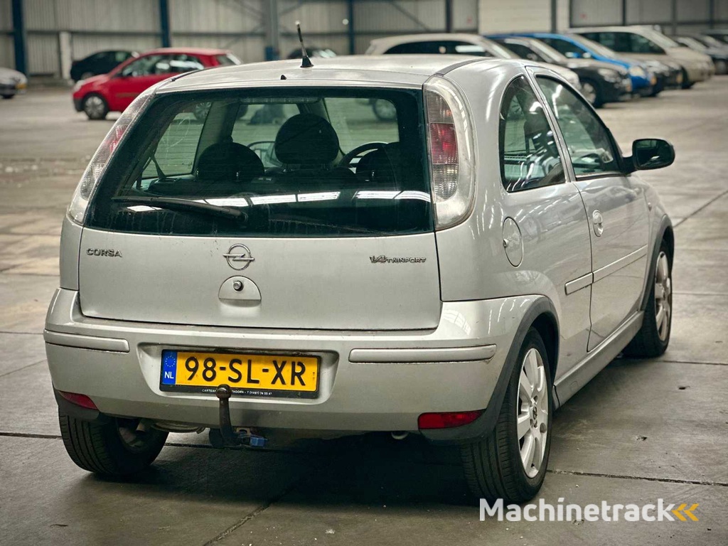 Opel Corsa 1.4 16V Silverline, 98-SL-XR
