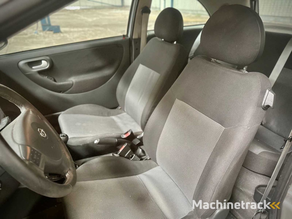 Opel Corsa 1.4 16V Silverline, 98-SL-XR