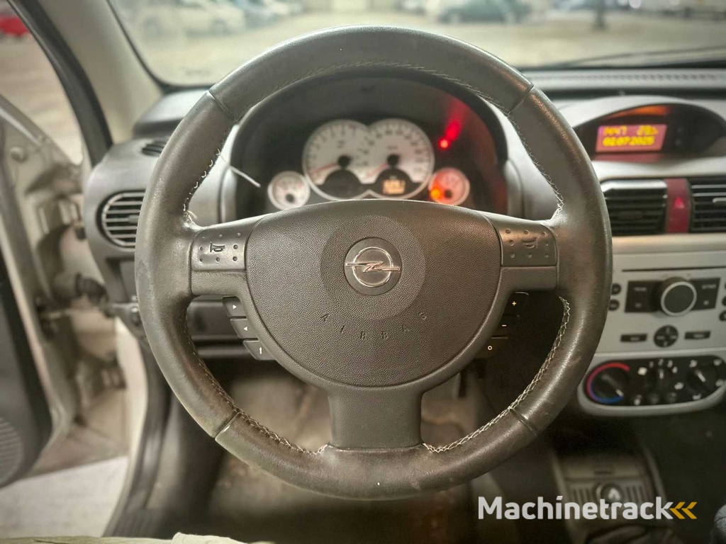 Opel Corsa 1.4 16V Silverline, 98-SL-XR