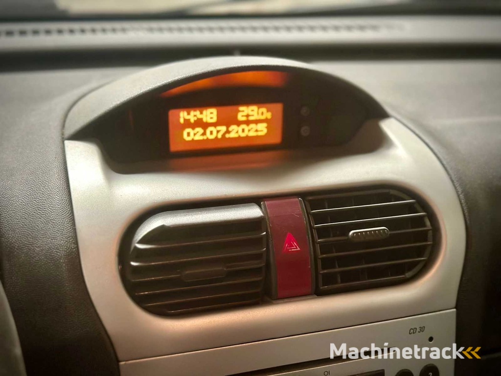 Opel Corsa 1.4 16V Silverline, 98-SL-XR