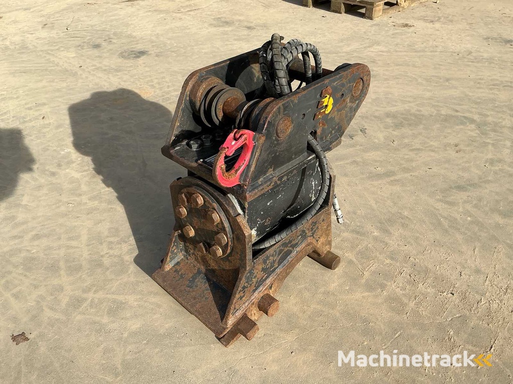 Beco KSW1H Takeuchi TB285 Tiltpiece