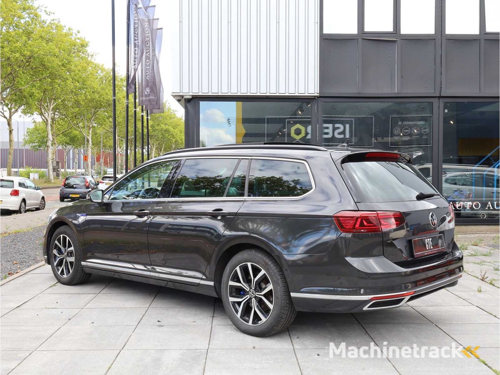 Volkswagen Passat Variant GTE 1.4 TSI PHEV 218PK Automaat 2022