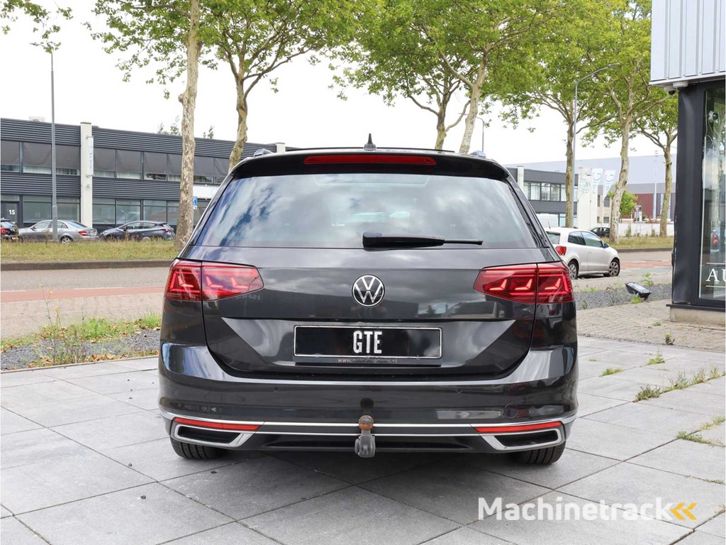 Volkswagen Passat Variant GTE 1.4 TSI PHEV 218PK Automaat 2022