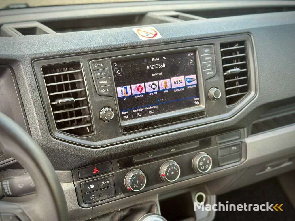 Volkswagen Crafter 30 2.0 TDI L3H2 Highline, V-102-VF