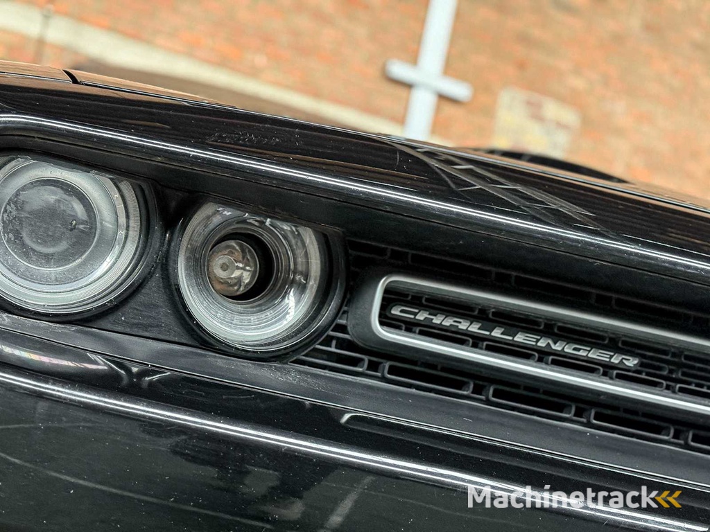 Dodge Challenger SXT PLUS 3.6 V6 305pk 2015