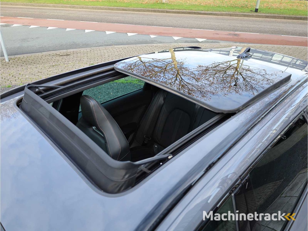 Cupra Leon Sportstourer 1.4 e-Hybrid VZ 245PK Automaat 2021