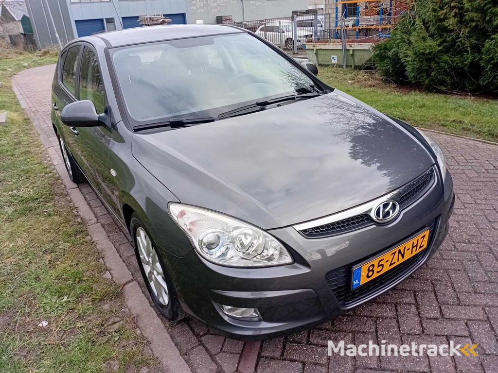 Hyundai i30 1.6 CRDi Dynamic Business, 85-ZN-HZ