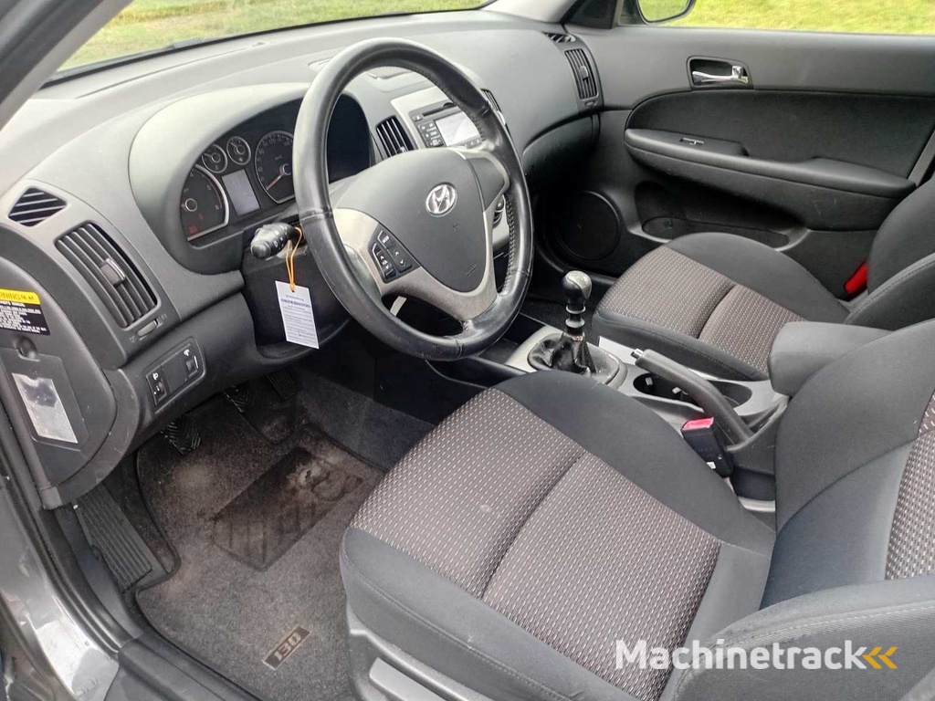 Hyundai i30 1.6 CRDi Dynamic Business, 85-ZN-HZ