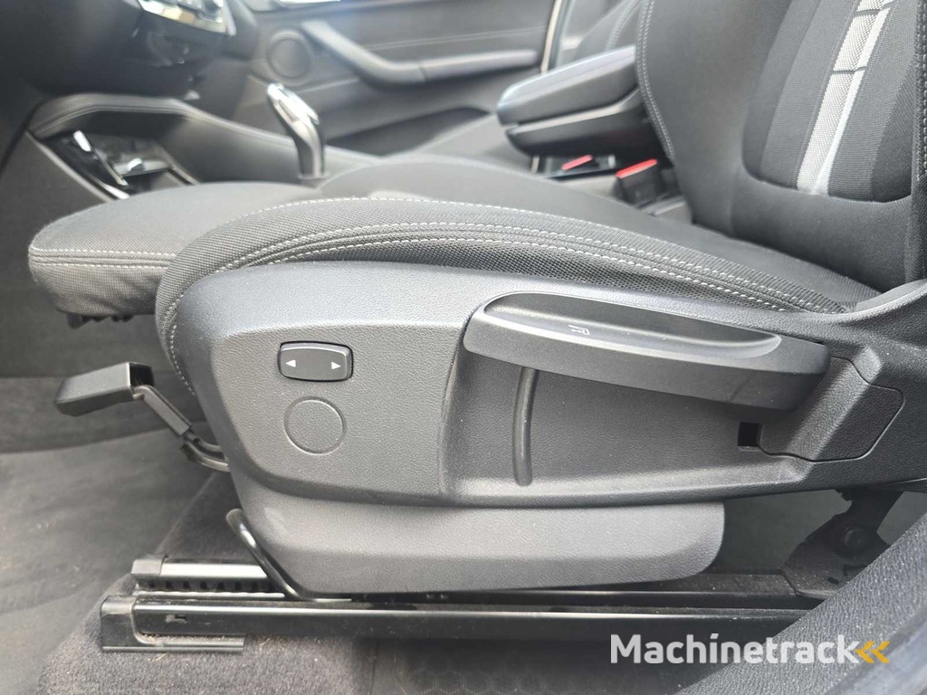 BMW X1 sDrive18i Executive 2018 | ST-228-Z