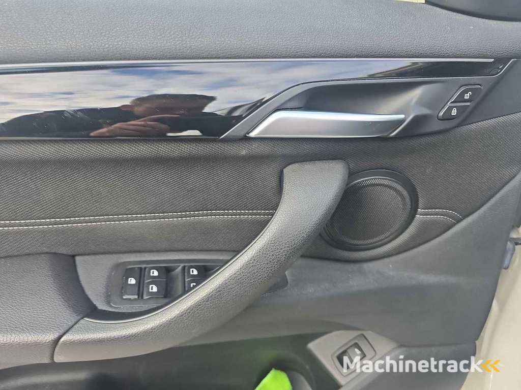 BMW X1 sDrive18i Executive 2018 | ST-228-Z