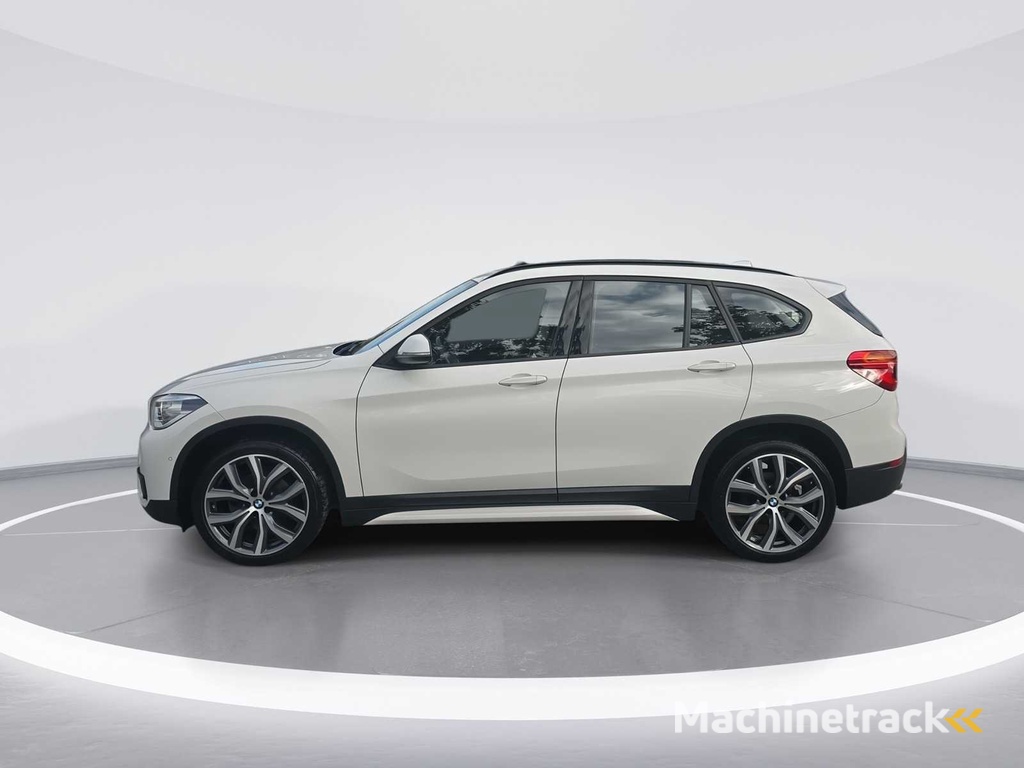 BMW X1 sDrive18i Executive 2018 | ST-228-Z